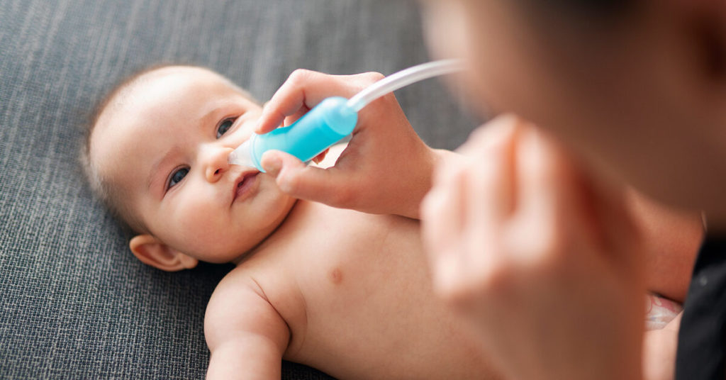 how to clean baby’s nose